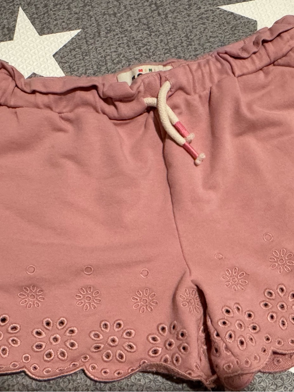 Mini Boden Pink Eyelet Scallop Hem Shorts